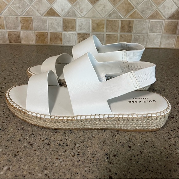 Cole Haan Women’s Cloud Feel Espadrilles White Sandals Size 9.5 - Picture 3 of 9